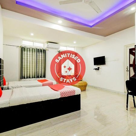 Oyo 80488 Mi Casa Homestay 구와하티 외부 사진