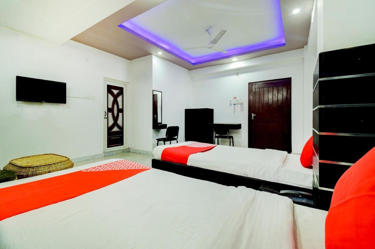 Oyo 80488 Mi Casa Homestay 구와하티 외부 사진